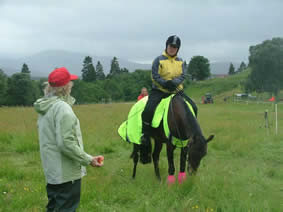 Tove Gray-Stephen instructing on the CoP at Newtonmore
